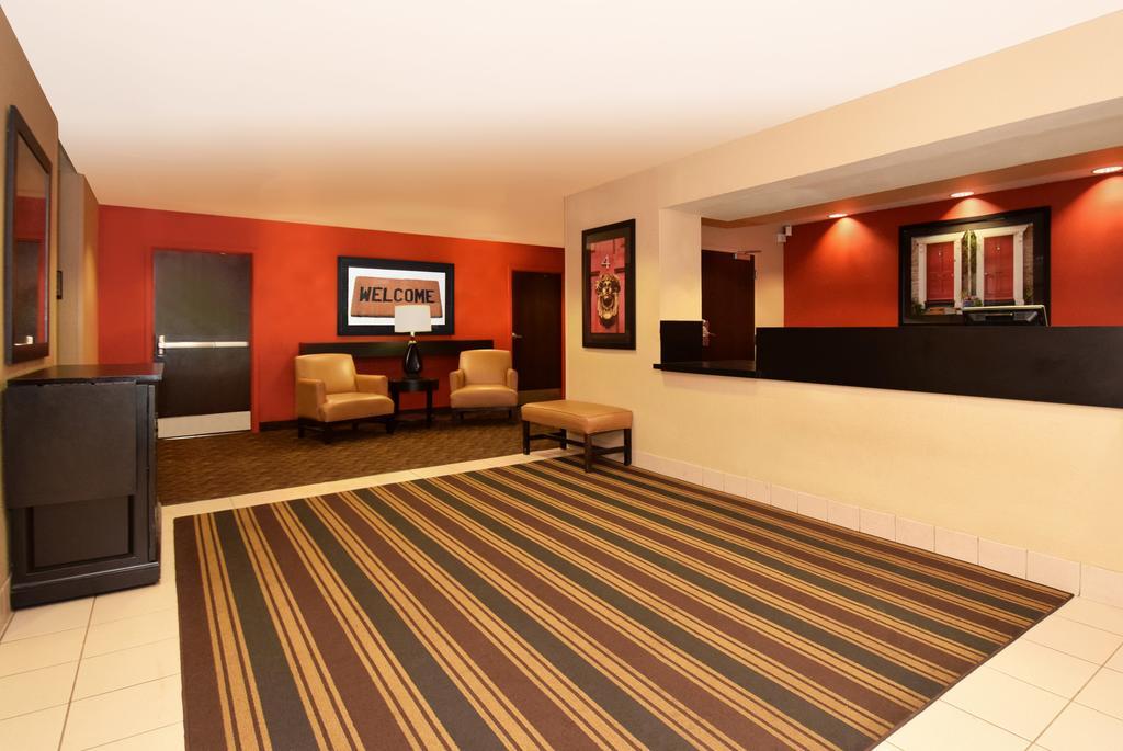 Extended Stay America Select Suites - Chicago - Lombard - Oakbrook Oakbrook Terrace Exterior foto